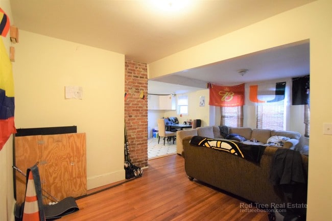 505 Washington St, Unit 2C in Boston, MA - Building Photo - Building Photo