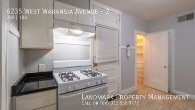 6235 W Wabansia Ave-Unit -2 in Chicago, IL - Building Photo - Building Photo