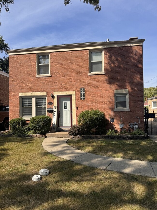 property at 2030 N 75th Ave
