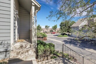 2003 S Worchester Way in Aurora, CO - Building Photo - Building Photo