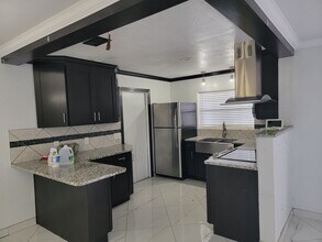 1340 Fairway Ave in Ormond Beach, FL - Building Photo - Building Photo