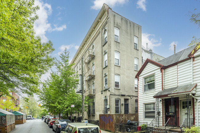 274 Prospect Park W in Brooklyn, NY - Building Photo - Building Photo