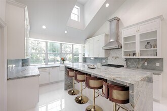 11492 Majestic Dr in Montgomery, TX - Building Photo - Building Photo