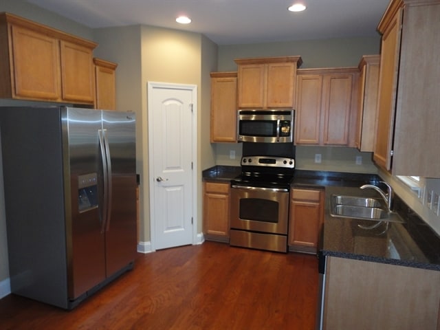 667 W Heatherstone Ln in Roebuck, SC - Building Photo - Building Photo