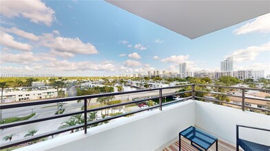 2500 Parkview Dr in Hallandale Beach, FL - Building Photo - Building Photo