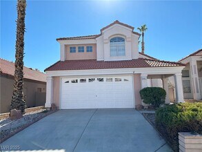 9821 Cactus View Ave in Las Vegas, NV - Building Photo - Building Photo