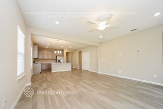 11243 Oyster Creek Rd in Jacksonville, FL - Foto de edificio - Building Photo