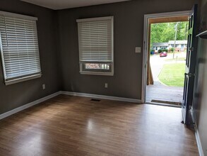 1117 Suffolk Blvd in Raleigh, NC - Building Photo - Building Photo