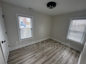 18 N Gray St in Indianapolis, IN - Building Photo - Building Photo