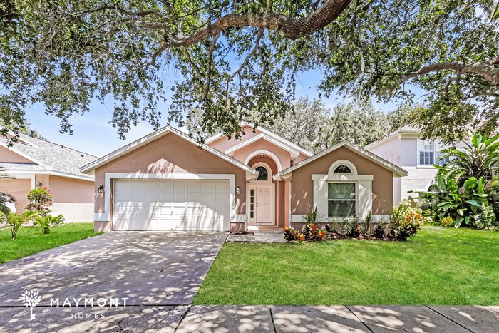 5704 Hawkgrove Pl in Fish Hawk, FL - Building Photo