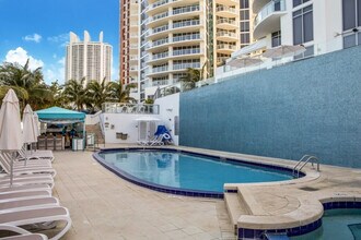 18683 Collins Ave in Sunny Isles Beach, FL - Building Photo - Building Photo