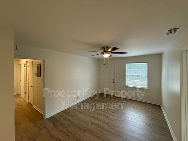 3127 Latona Dr SW in Atlanta, GA - Building Photo - Building Photo