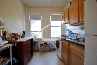 1626 Comm.Ave Unit 12 in Boston, MA - Building Photo - Building Photo