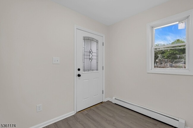 477 Lewis St in Franklin Township, NJ - Building Photo - Building Photo