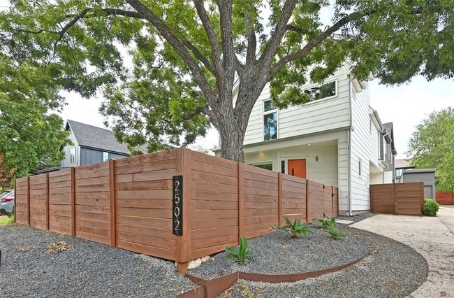 property at 2502 Southland Dr