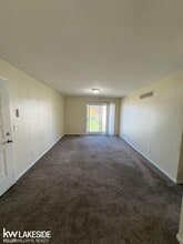 14231 Ivanhoe Dr in Sterling Heights, MI - Building Photo - Building Photo