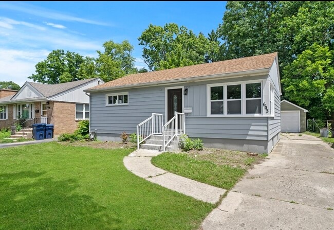 property at 603 N Lewis Ave