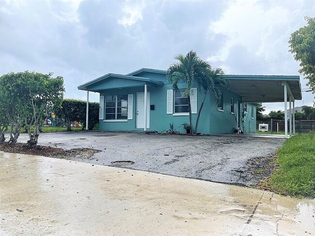 property at 1681 W 29th St