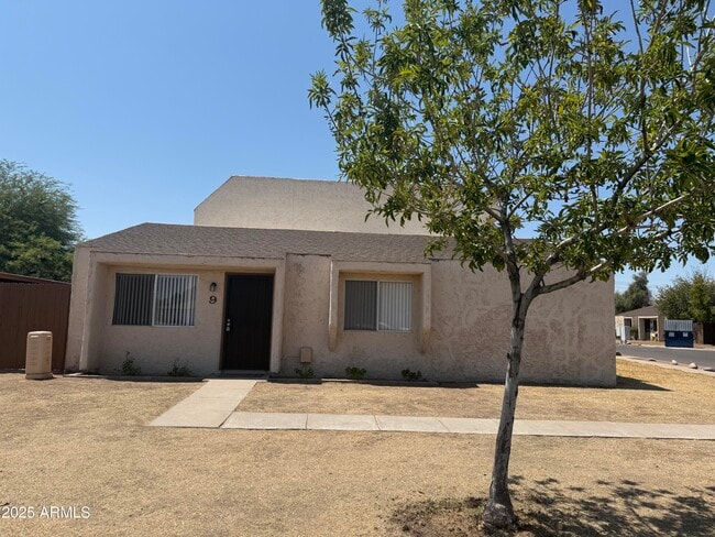 property at 950 S Valencia