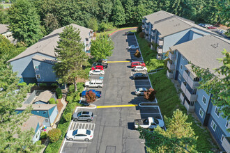 Capital Park in Olympia, WA - Foto de edificio - Building Photo