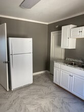 738 Gino Merli Dr in Blakely, PA - Foto de edificio - Building Photo