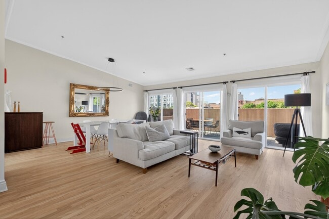 property at 46 Mercer St