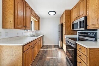 7100 Berthoud St in Westminster, CO - Building Photo - Building Photo