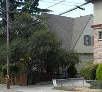 3527 Harrison St in Oakland, CA - Building Photo - Building Photo