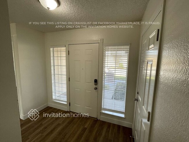 3209 Hogarth Dr in Sacramento, CA - Foto de edificio - Building Photo