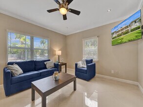 37 Hendricks Isle, Unit SI ID1504010P in Fort Lauderdale, FL - Foto de edificio - Building Photo