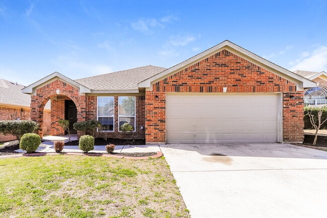 property at 4936 Diamond Trace Trail