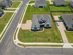 6421 Wrenley Cv in Bartlett, TN - Foto de edificio - Building Photo