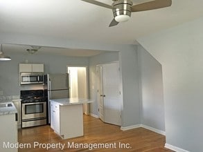 918 N Limestone in Lexington, KY - Foto de edificio - Building Photo