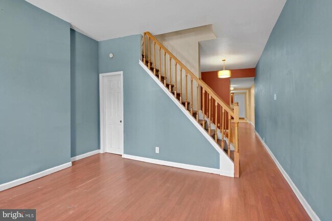 property at 2047 E Sergeant St