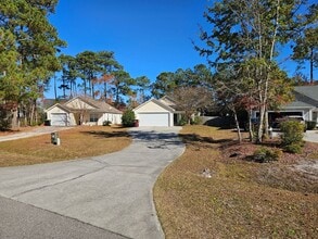 132 Holly Tree Ln in Hampstead, NC - Building Photo - Building Photo