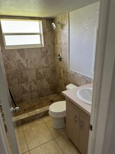 201 NE 1st Ct in Dania Beach, FL - Building Photo - Building Photo