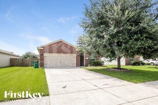 5623 That Way, Unit 1903 up W Jackson in Houston, TX - Building Photo