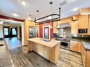 2629 W 32nd Ave in Denver, CO - Foto de edificio - Building Photo