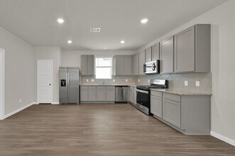 13244 Musky Dr in Conroe, TX - Building Photo - Building Photo