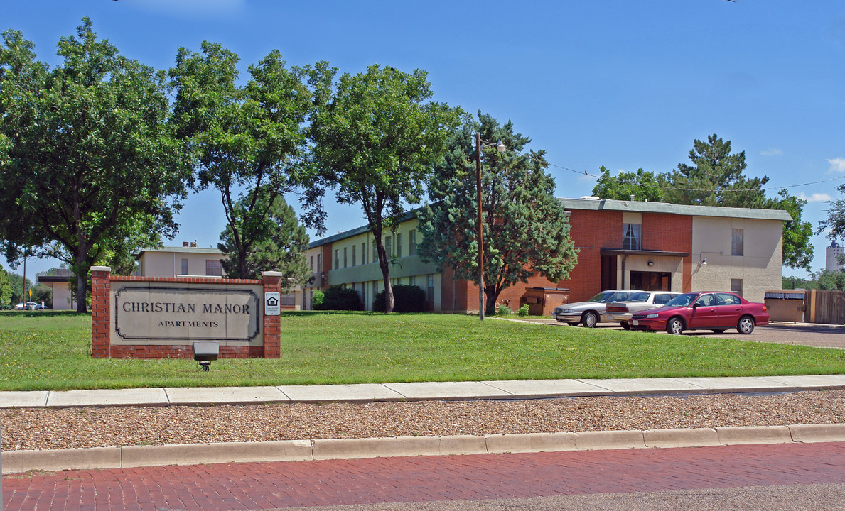 Christian Manor Apartments in Plainview, TX - Building Photo