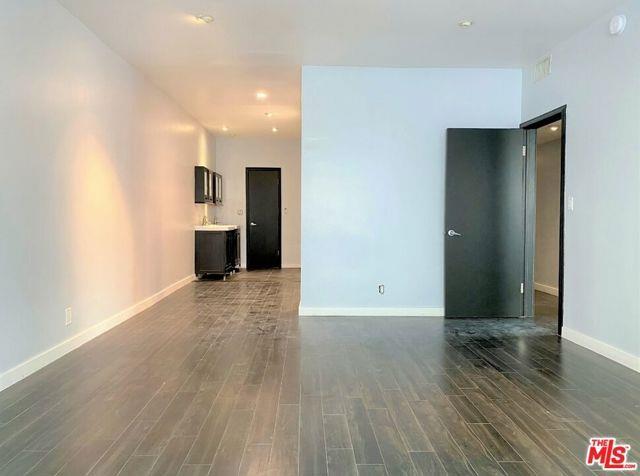 property at 825 Le Doux Rd