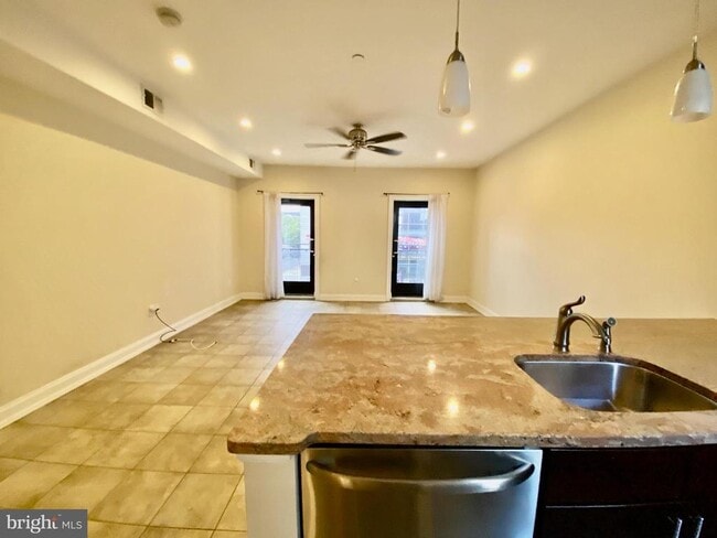 property at 425-27 S Broad St