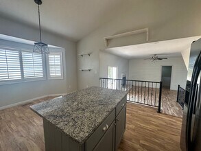 1424 Pebblecreek Dr in Layton, UT - Building Photo - Building Photo