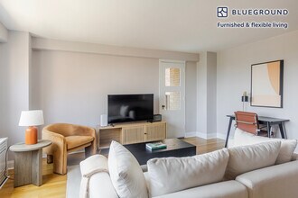50 W 97th St in New York, NY - Building Photo - Building Photo