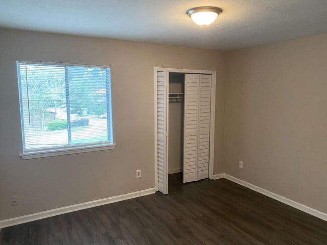 1402 Lazy Brook in Tallahassee, FL - Building Photo - Building Photo