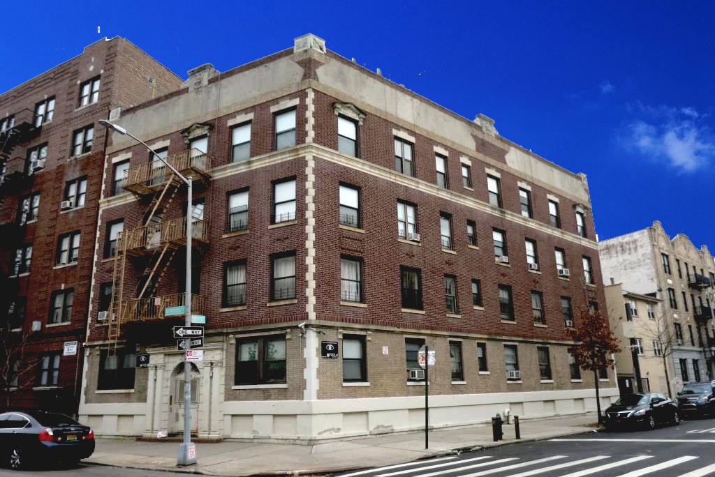 2102 Newkirk Ave in Brooklyn, NY - Building Photo