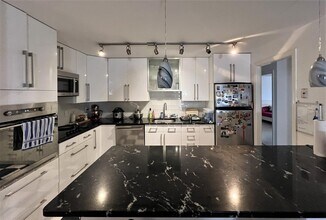 990 Massachusetts Ave, Unit #75 in Arlington, MA - Building Photo - Building Photo