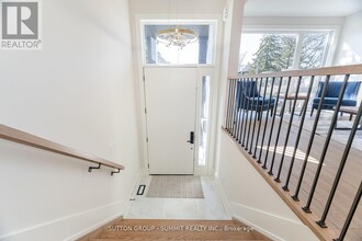 62 Ash Crescent in Toronto, ON - Building Photo - Building Photo