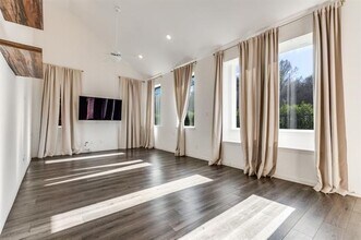 9807 Romo St in Irving, TX - Building Photo - Building Photo