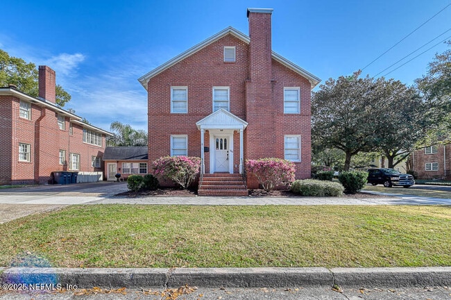 property at 1661 Aberdeen St
